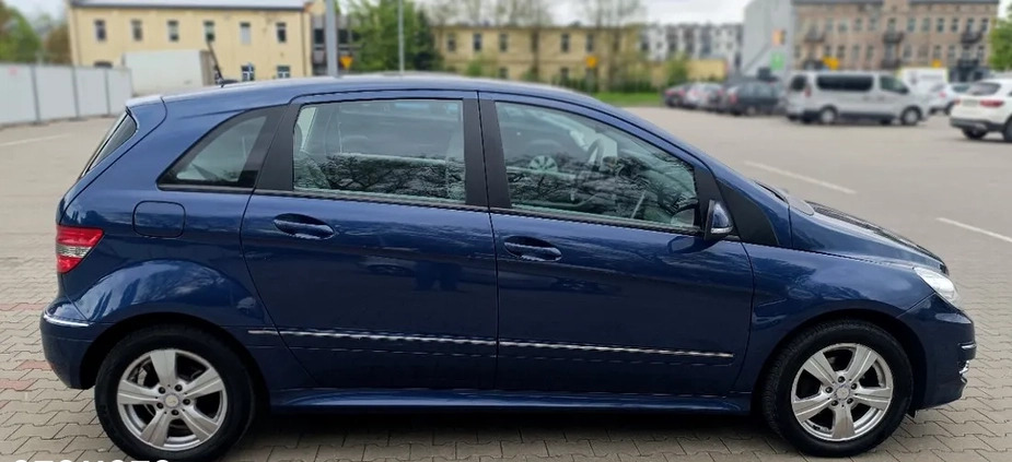 Mercedes-Benz Klasa B cena 32900 przebieg: 124148, rok produkcji 2011 z Radomsko małe 121